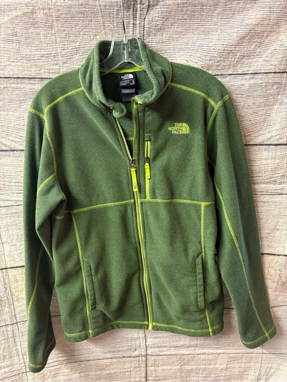 😍 hiThe North Face Olive Green Zip-Up Fleece Jacket with Yellow Accents